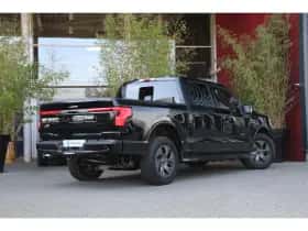 Ford F-150 (2022) thumbnail 2