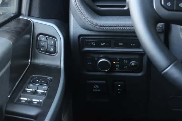 Ford F-150 (2022) thumbnail 13