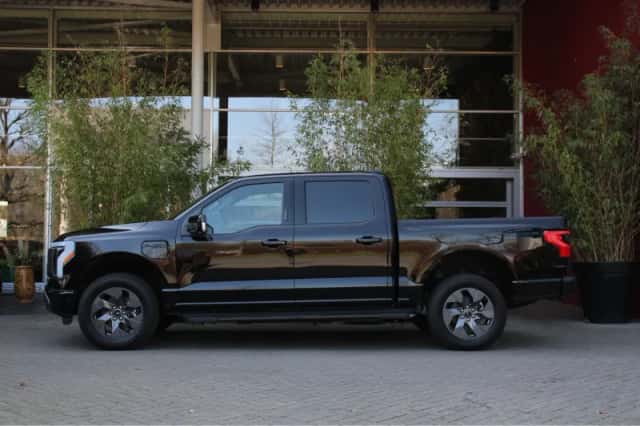 Ford F-150 (2022) thumbnail 4