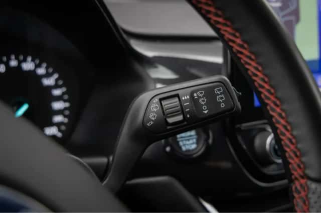 Ford Fiesta (2022) thumbnail 38