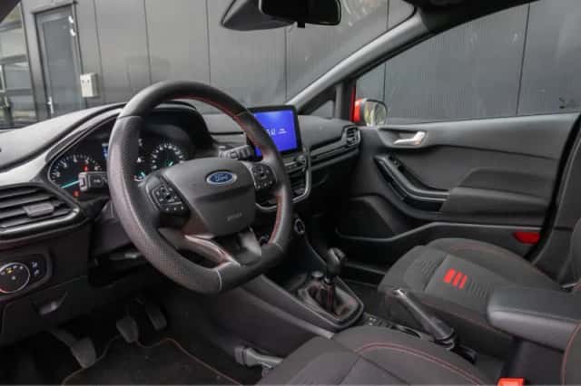 Ford Fiesta (2022) thumbnail 10