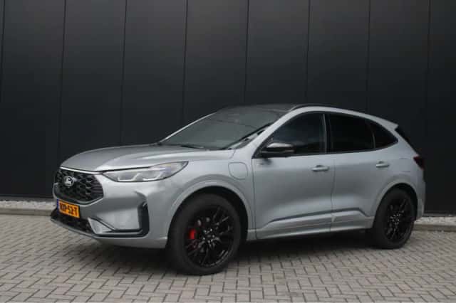 Ford Kuga (2025) thumbnail 1