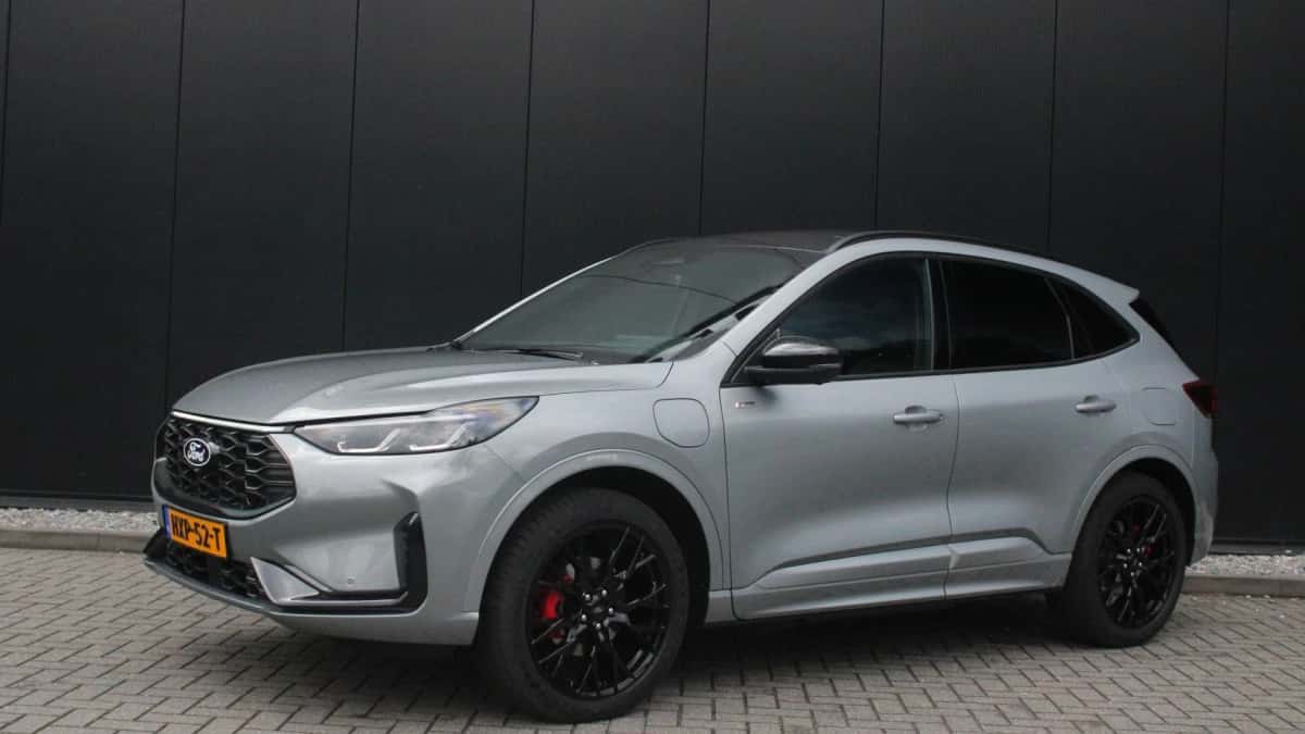 Ford Kuga (2025) — foto 1