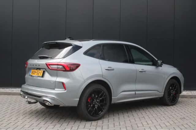 Ford Kuga (2025) thumbnail 3