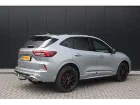 Ford Kuga (2025) thumbnail 3