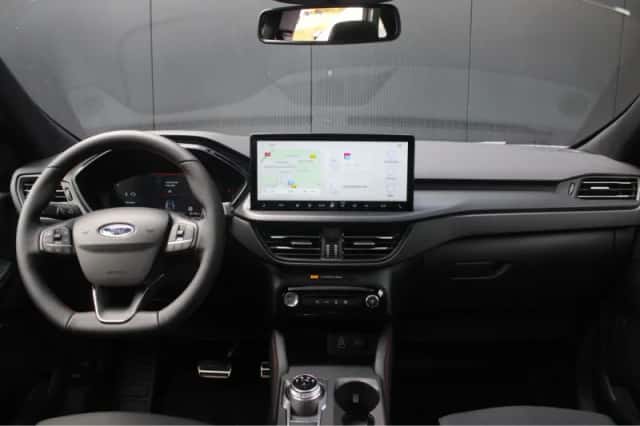 Ford Kuga (2025) thumbnail 32