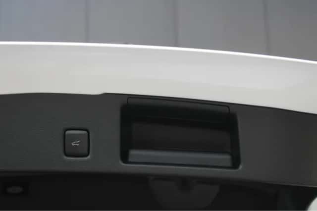 Ford Kuga (2025) thumbnail 12
