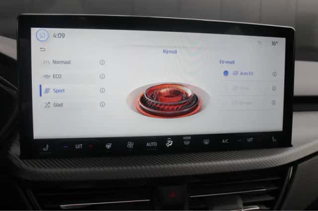 Ford Kuga (2025) thumbnail 35