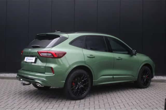 Ford Kuga (2025) thumbnail 2