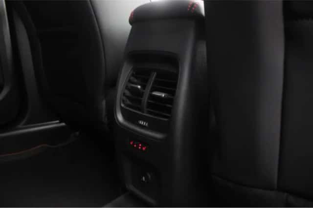 Ford Kuga (2025) thumbnail 21