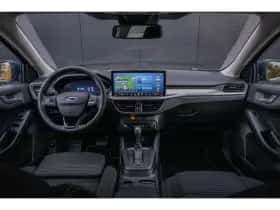 Ford Focus (2024) thumbnail 3