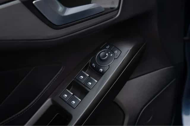 Ford Focus (2024) thumbnail 34