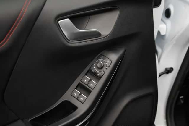 Ford Puma (2024) thumbnail 38