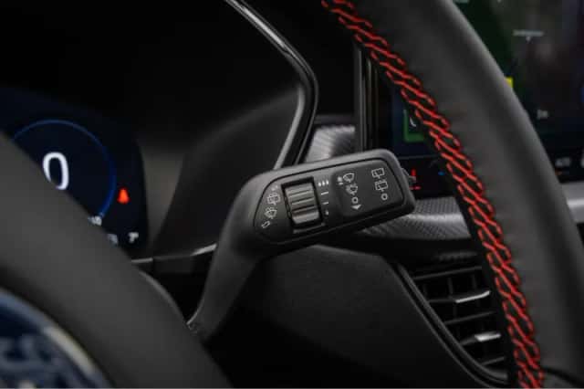 Ford Kuga (2025) thumbnail 40