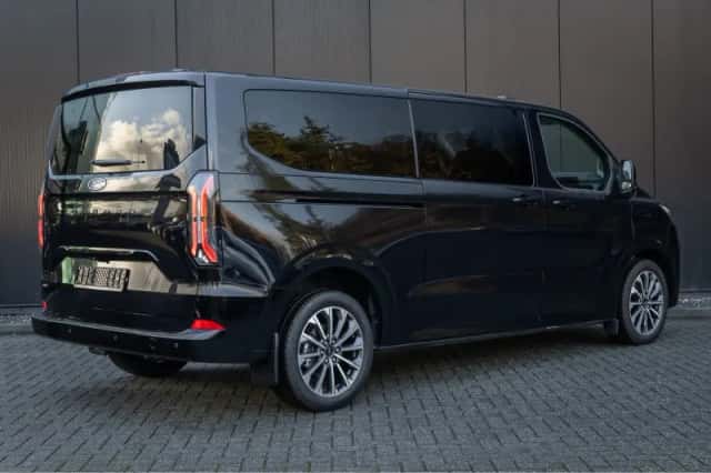 Ford Transit Custom (2026) thumbnail 2