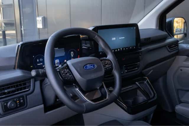 Ford Transit Custom (2026) thumbnail 11
