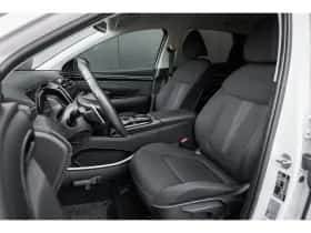 Hyundai Tucson (2023) thumbnail 4