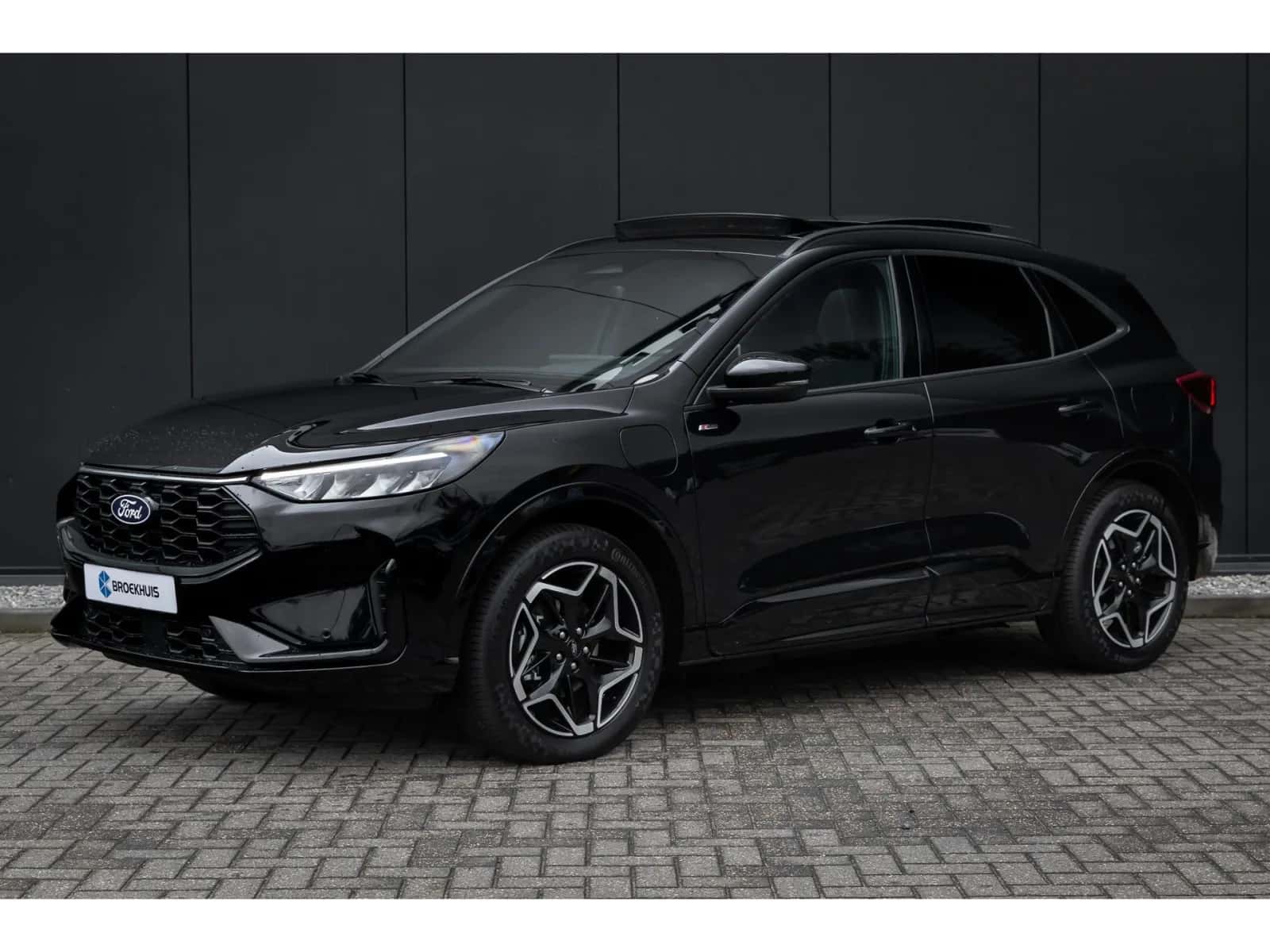 Ford Kuga (2025) — foto 1