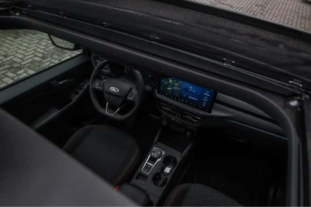 Ford Kuga (2025) thumbnail 11
