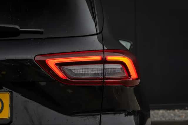 Ford Kuga (2025) thumbnail 18