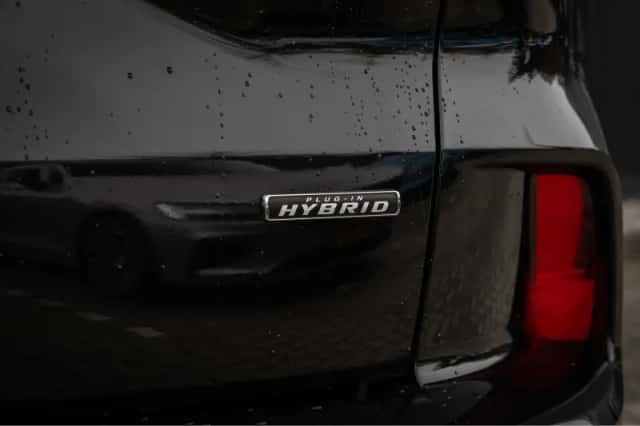 Ford Kuga (2025) thumbnail 19