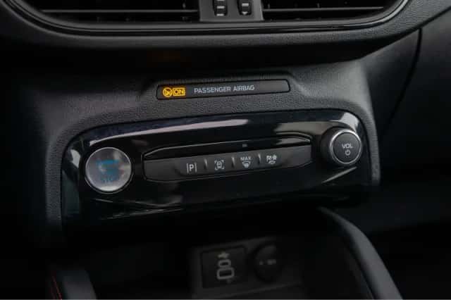 Ford Kuga (2025) thumbnail 30