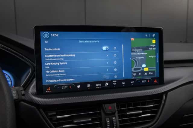 Ford Kuga (2025) thumbnail 36