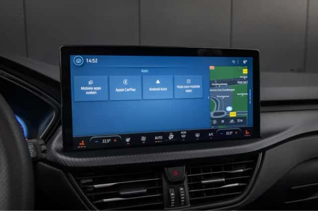 Ford Kuga (2025) thumbnail 38