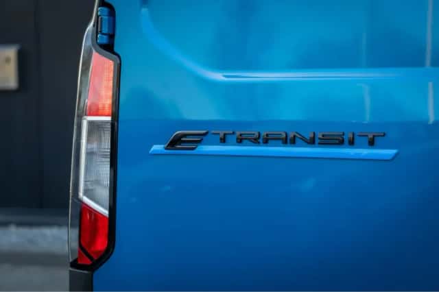 Ford E-Transit Courier (2025) thumbnail 11