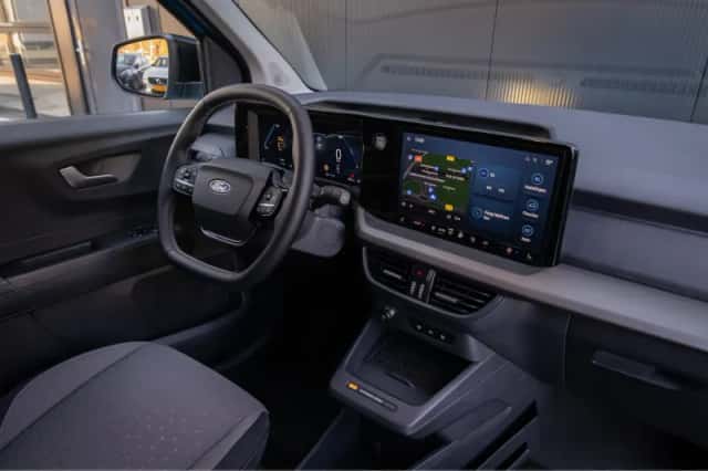Ford E-Transit Courier (2025) thumbnail 12