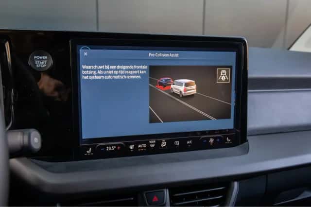 Ford E-Transit Courier (2025) thumbnail 20