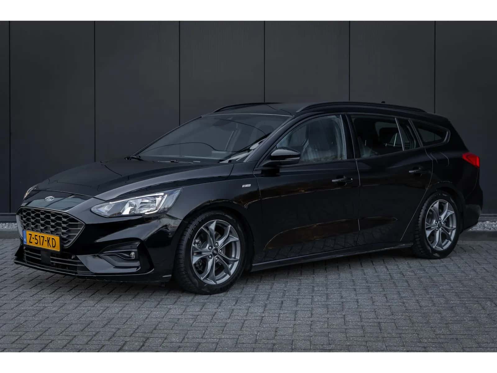 Ford Focus (2020) — foto 1