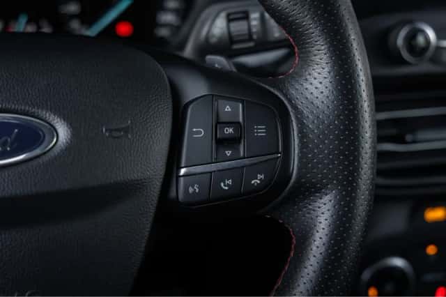 Ford Focus (2020) thumbnail 23