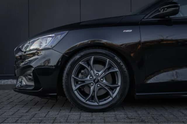 Ford Focus (2020) thumbnail 40