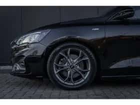 Ford Focus (2020) thumbnail 40