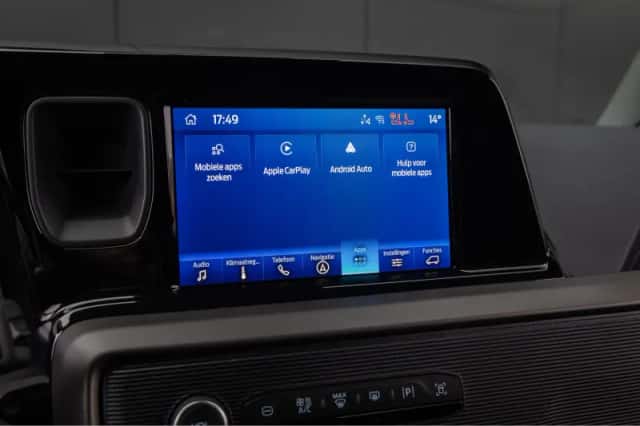 Ford Transit Courier (2024) thumbnail 23