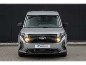 Ford Transit Courier (2024) thumbnail 4