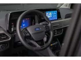 Ford Transit Courier (2024) thumbnail 10