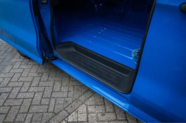 Ford E-Transit Custom (2026) thumbnail 17