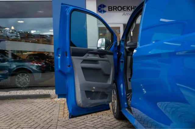 Ford E-Transit Custom (2026) thumbnail 18