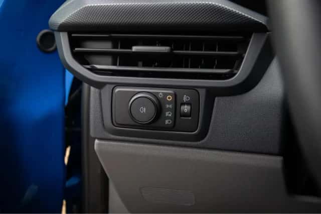 Ford E-Transit Custom (2026) thumbnail 22