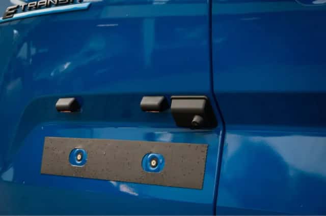 Ford E-Transit Custom (2026) thumbnail 8