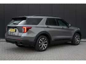 Ford Explorer (2023) thumbnail 4