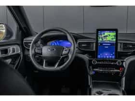 Ford Explorer (2023) thumbnail 7