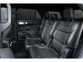 Ford Explorer (2023) thumbnail 10