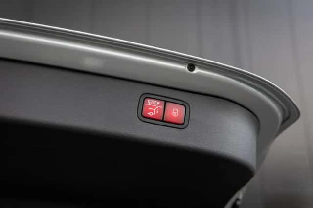 Mercedes-Benz C-Klasse (2023) thumbnail 28