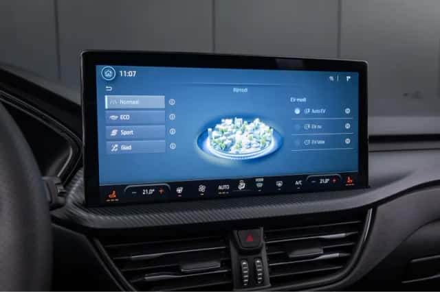 Ford Kuga (2025) thumbnail 19