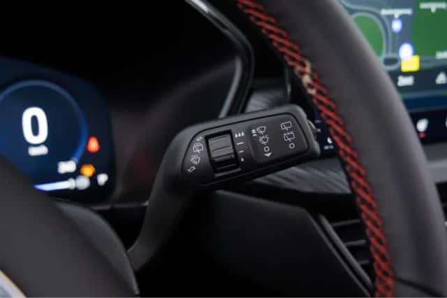Ford Kuga (2025) thumbnail 28