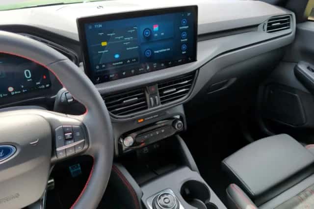 Ford Kuga (2026) thumbnail 12