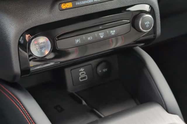 Ford Kuga (2026) thumbnail 23